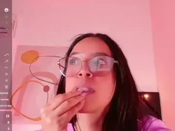 Chaturbate Live Sex Cam of dirtylittleslutt_