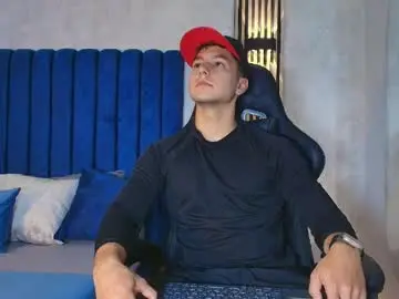 Chaturbate Free Porn Cam of noah_clarkk