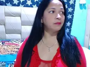 Chaturbate Live Sex Cam of stefanny_taylor