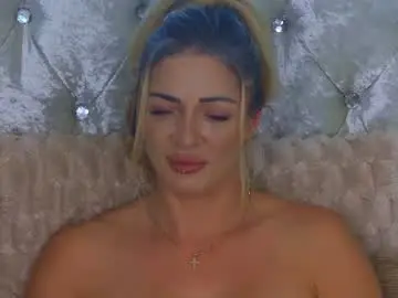Chaturbate Sex Chat of izabellle02