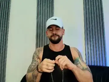 Chaturbate Live Sex Cam of petesevans_1