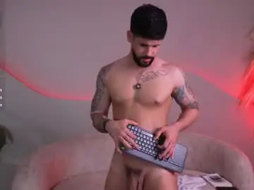 Chaturbate Best live sex cam show of petesevans_1