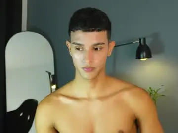 Chaturbate Watch Live Sex Cams of busterspinter