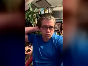 Chaturbate Live Sex Cam of masturbatepei