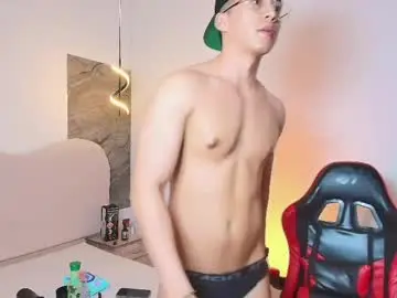 Chaturbate Live Sex of tony_foxx1