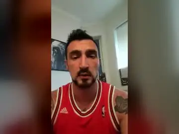 Chaturbate Free Live Porn of benhard90