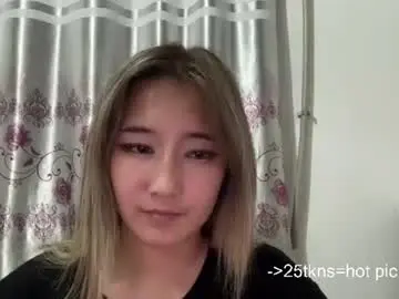 Chaturbate Adult Webcams of karissagius