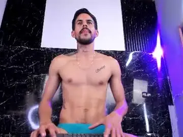 Chaturbate Best live sex cam show of leo_vesper