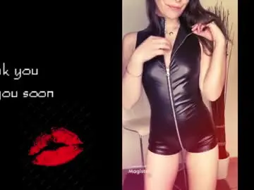 Chaturbate Best live sex cam show of oliviaogk