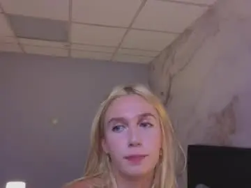 Chaturbate Free Porn Cam of serenastile
