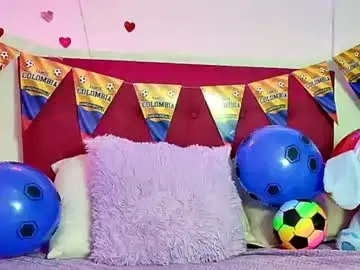 Chaturbate Live Porn of ellie_cute7
