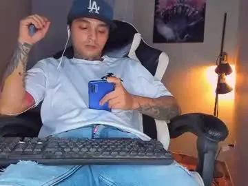 Chaturbate Live Porn of enjoymycock99