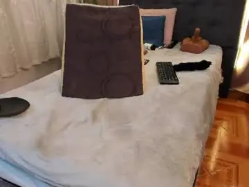 Chaturbate Best live sex cam show of delilah_85