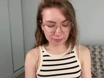Chaturbate Best live sex cam show of mia_luxx92