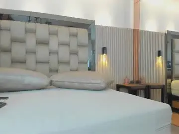 Chaturbate Live Sex Cam of noah_pariss