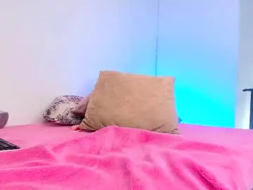 Chaturbate Live Sex Cam of bellarooux