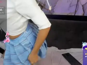Chaturbate Live Sex of lucie_petite