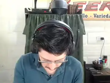 Chaturbate Live Sex Cam of miguel__98