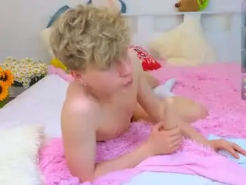 Chaturbate Free Porn Cam of landel_boy