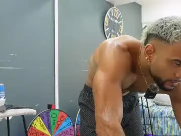 Chaturbate Sex Cam of emilio_brandon