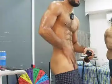 Chaturbate Free Live Porn of emilio_brandon