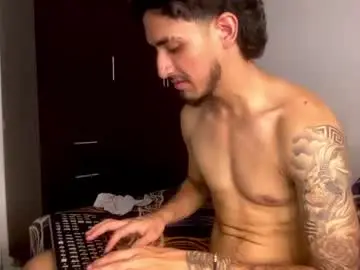 Chaturbate Live Sex of kriss_edwards