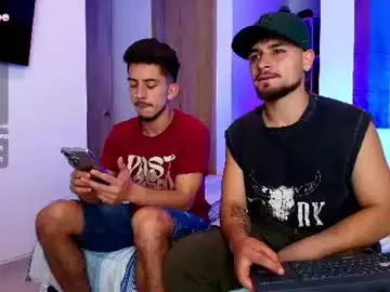 Chaturbate Nude Webcam of aron_santoro1