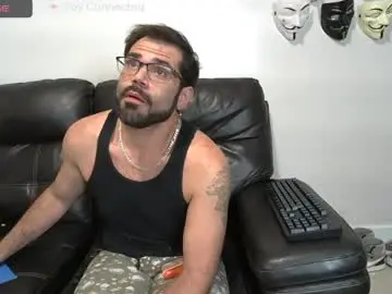 Chaturbate Live Sex Cam of tiko392