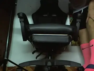 Chaturbate Nude Webcam of alphacashmaster8