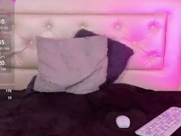Chaturbate Live Sex Cam of kim_adrien