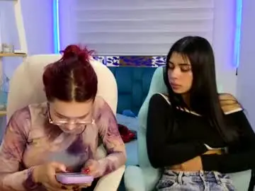 Chaturbate Live Sex of naomy_hot04