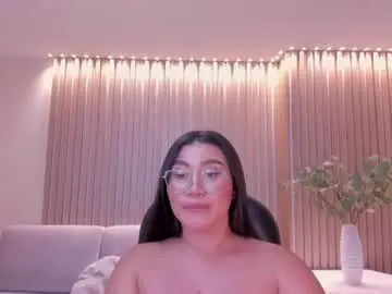 Chaturbate Live Sex Cam of annievelour