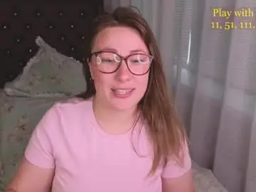 Chaturbate Adult Video Chat of cute_darina