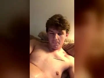 Chaturbate Live Sex Cam of deeyungguy