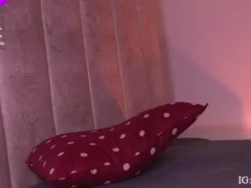 Chaturbate Live Sex of sara_lopee1