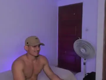 Chaturbate Adult Webcams of alan_newton1