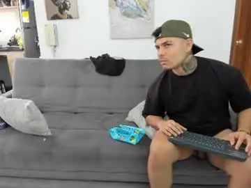 Chaturbate Live Porn of straight__friends
