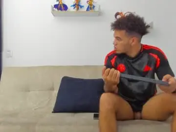 Chaturbate Nude Webcam of straight__friends