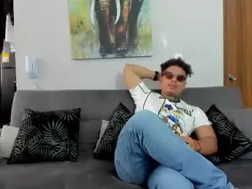 Chaturbate Sex Cam of straight__friends