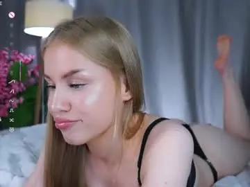 Chaturbate Adult Webcams of cinacandy