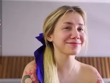 Chaturbate Live Porn of cinacandy