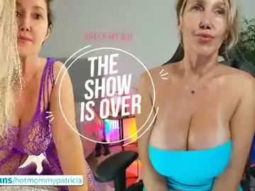 Chaturbate Live Sex Cam of angel_danm_milf