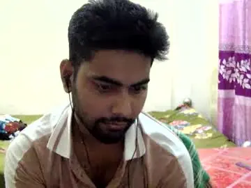Chaturbate Live Sex Cam of birbikrom104