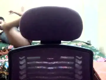 Chaturbate Watch Live Sex Cams of birbikrom104