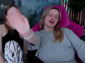 Chaturbate Adult Video Chat of damnwitchh