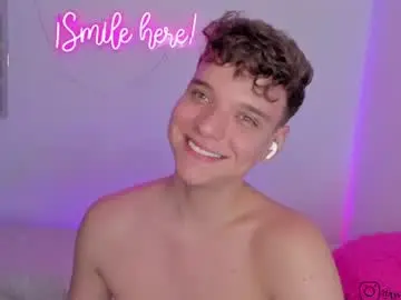 Chaturbate Live Sex of naughty_twink_