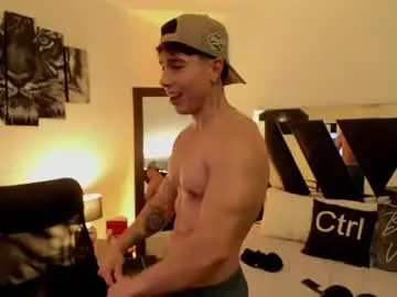 Chaturbate Watch Live Sex Cams of axelmartinezz