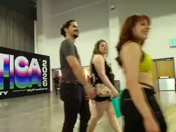 Chaturbate Live Sex Cam of emmiep