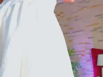 Chaturbate Free Live Porn of helenceccile