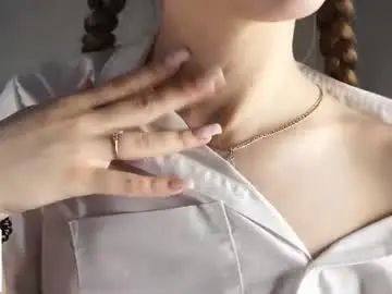 Chaturbate Best live sex cam show of auroralowen